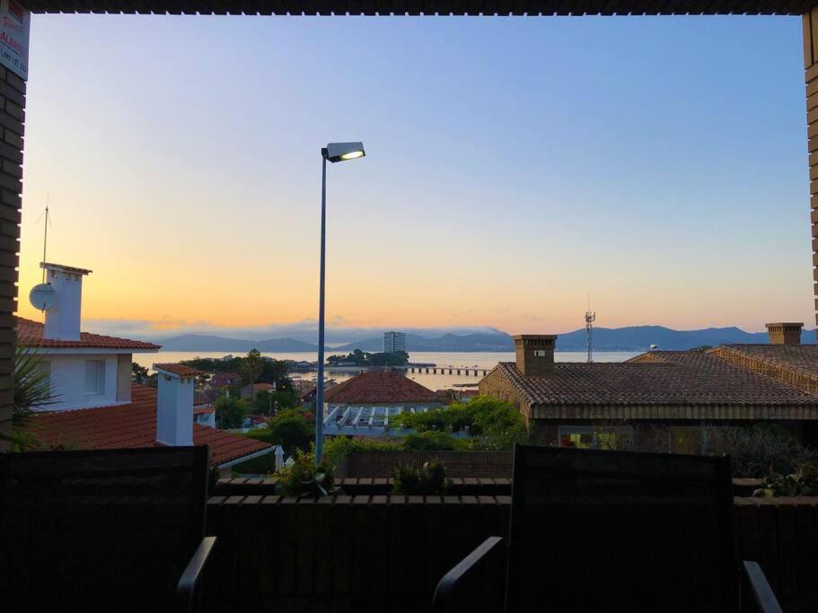 Chalet En Vigo Oya Exterior photo